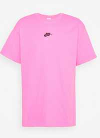 Nike Sportswear Różówa  roz. M
T-shirt basic