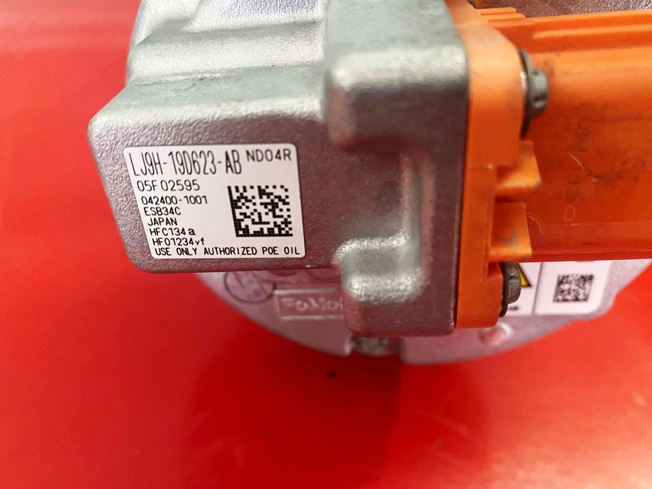 Компресор кондиціонера Мустанг Матч Е мач Ford Mustang Mach E Разборка