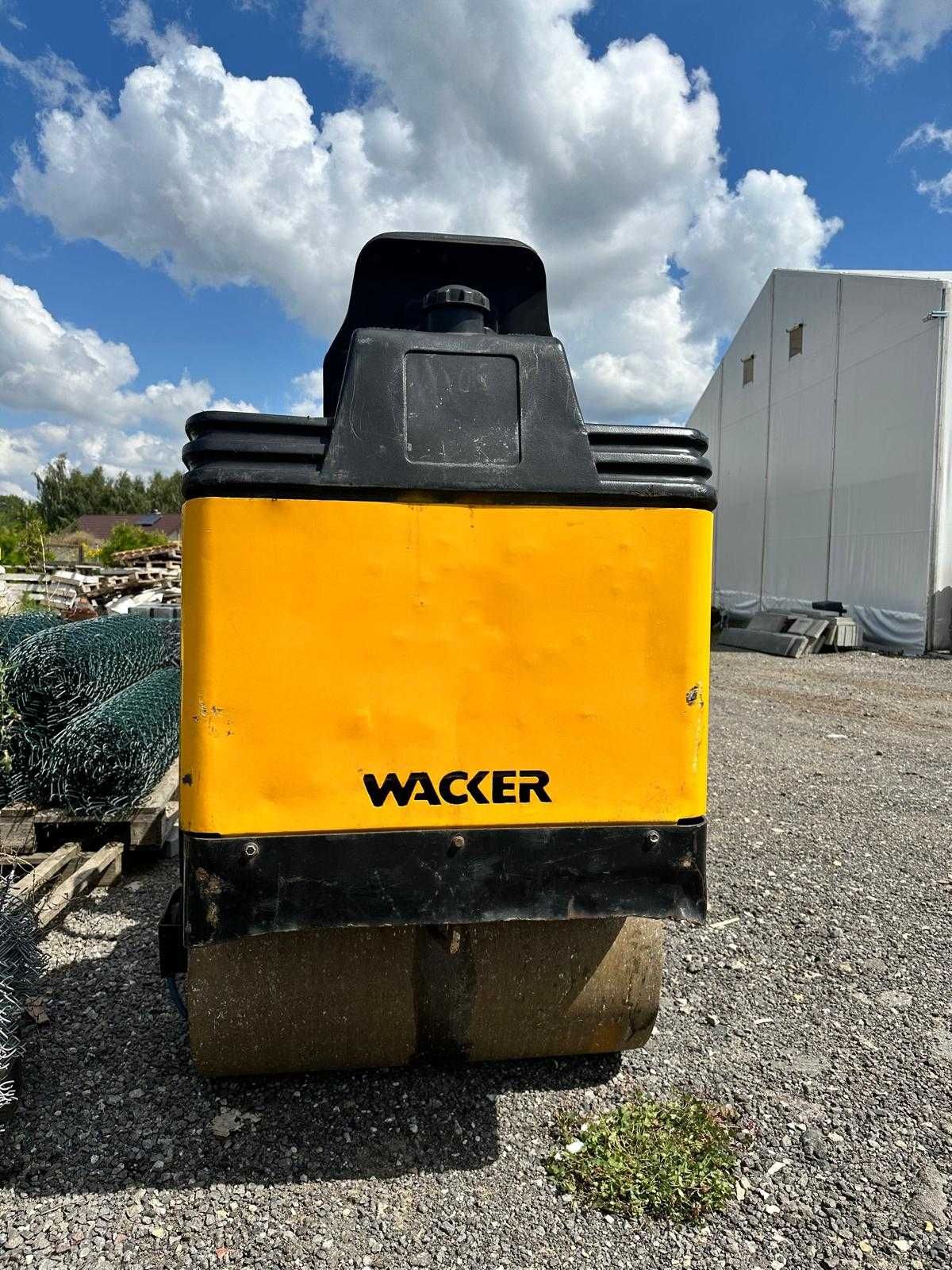 Walec drogowy sprzedam WACKER