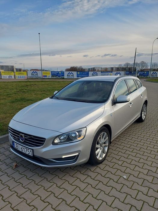 Volvo V60 Volovo V60 2014 D3 136 KM