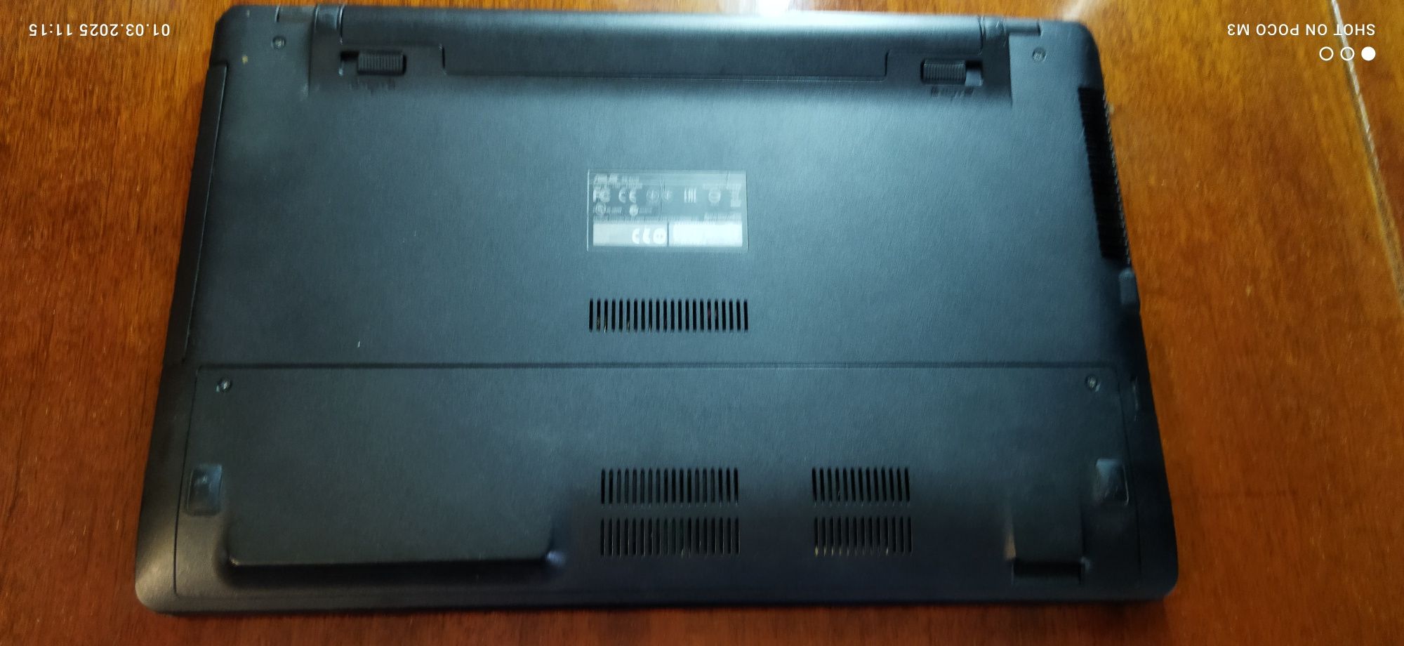 Ноутбук asus r513e