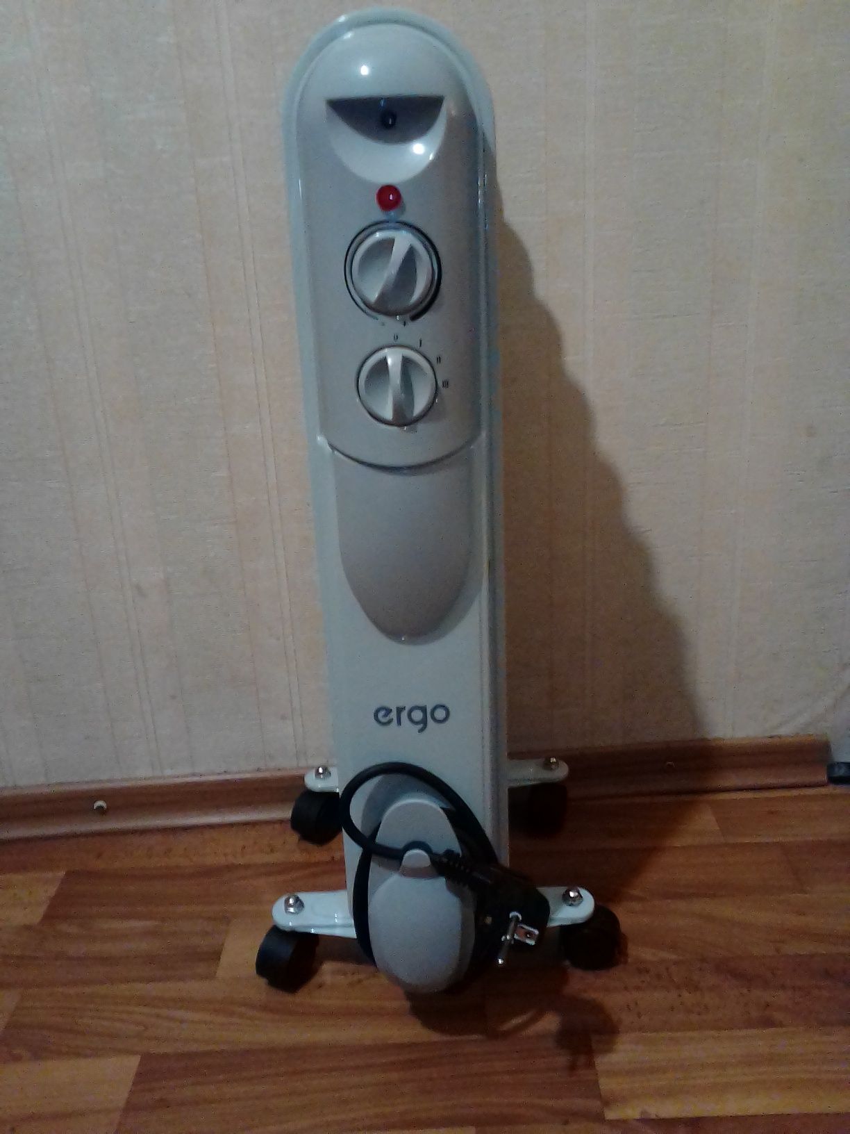 Масляный обогреватель(радиатор)Ergo HO 211507