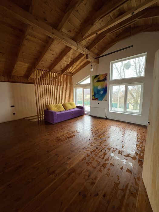 Осокорки сучасний будинок генератор подобово святкування,посуточно дом