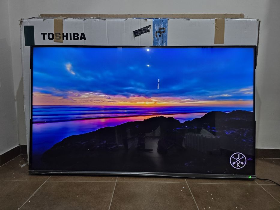 Telewizor marki TOSHIBA 50 cali,Nowy, Google Tv,  Smart TV