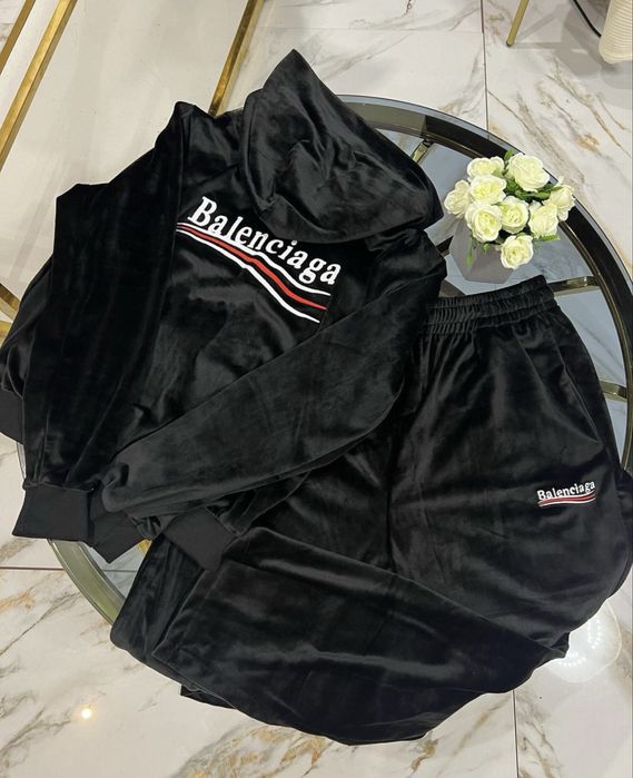 Костюм balenciaga balensiaga баленсиага баленсіага