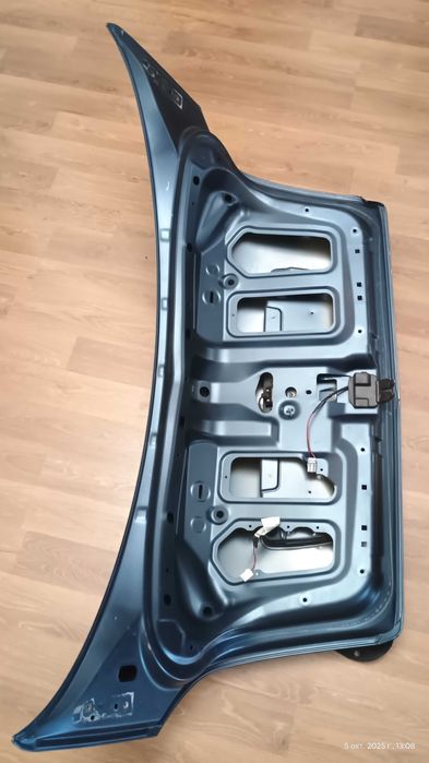 Б/В Кришка багажника Nissan Primera P12 (седан, 2003)