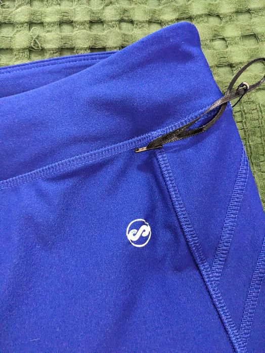 Жіночі спортивні лосини