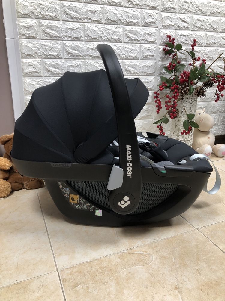 Автокрісло MAXI-COSI Pebble 360 Група 0+ (0-13 кг) автолюлька