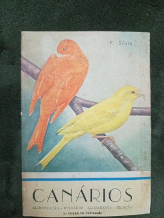 3 livros sobre canários	anos 60	muito raros!	Exemplares unicos