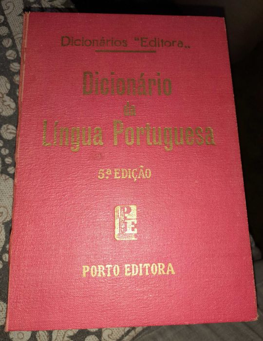 5ª edição dicionário da língua portuguesa Porto Editora