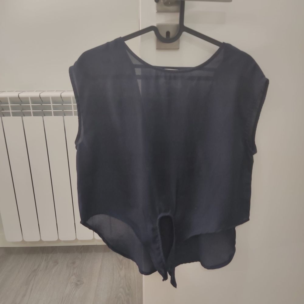 Blusa c/brilhos - como novo