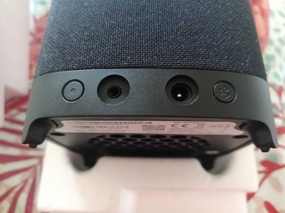 Coluna de som MEO SOUNDBOX como nova