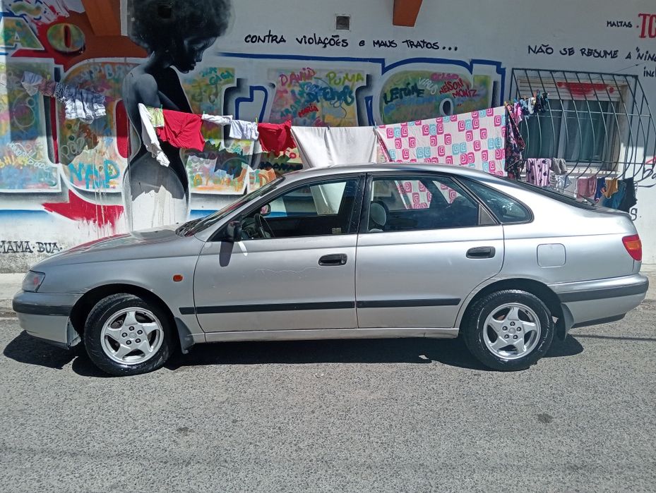 Toyota carina excelente estado