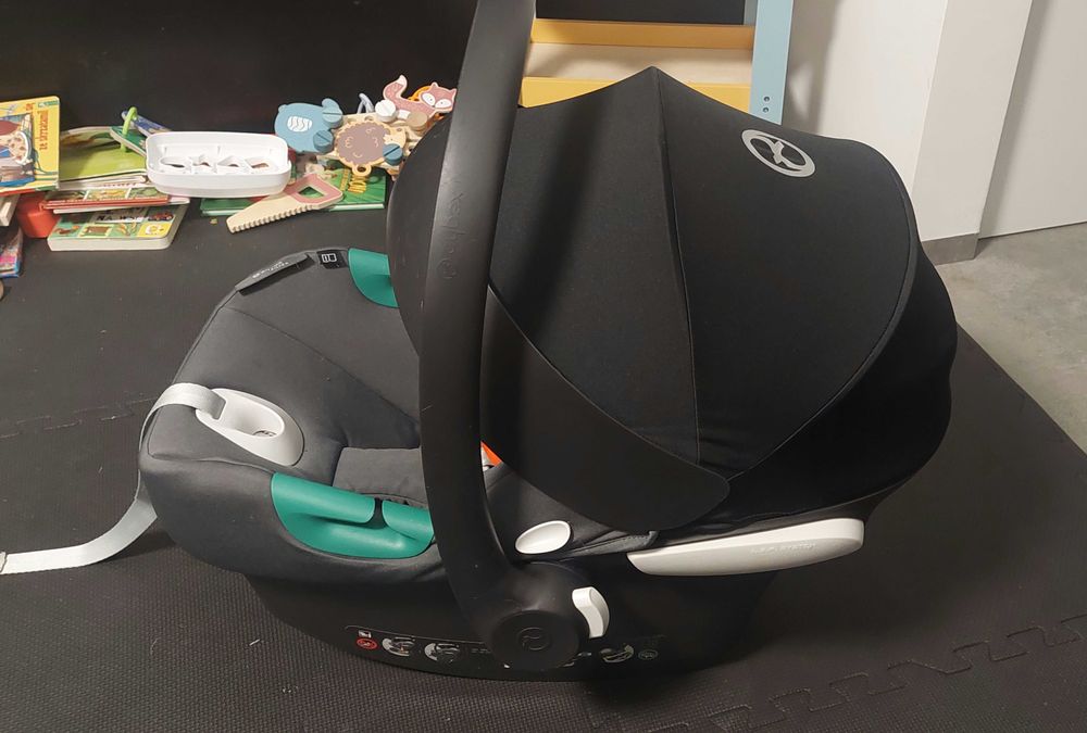 Fotelik / nosidełko Cybex Aton B2 z bazą isofix