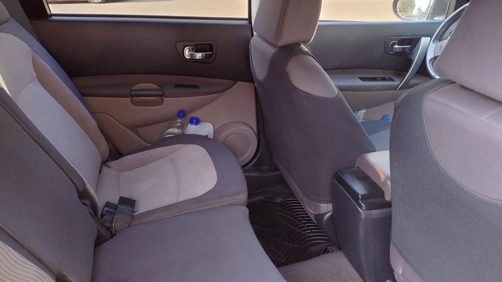 Nissan Qashqai+2 2.0 B+gaz full servis, bezwypadkowy