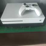 Xbox one S  dysk (Sshd1tb) +Ori pad s (Możliwa zamiana na rower )