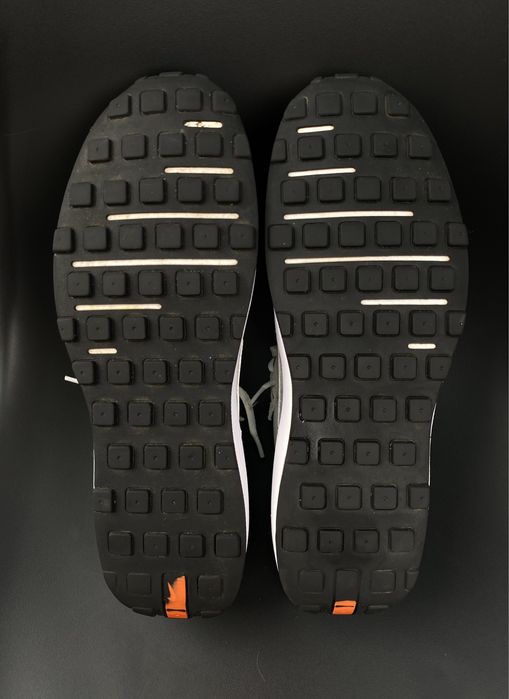 Кросівки Nike waffle air max react