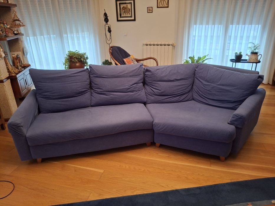 Sofá familiar em bom estado