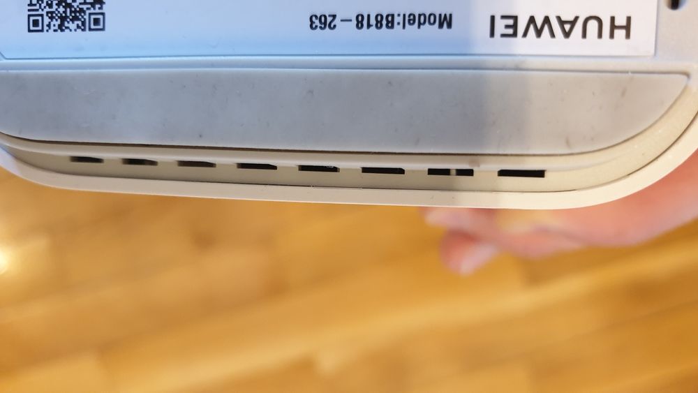 Huawei B818-263 LTE router i antena zewnętrzna LTE
