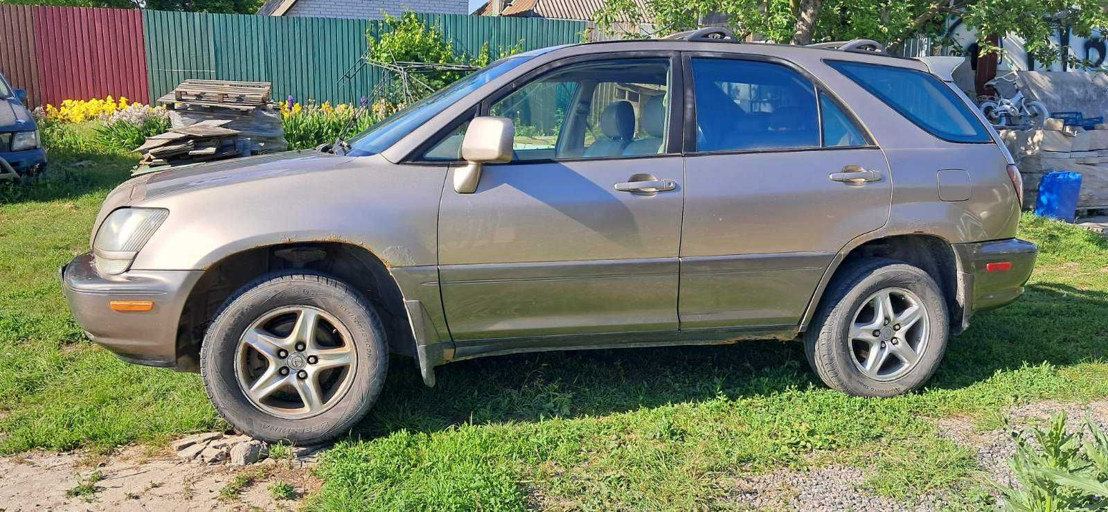 Lexus RX 300 2000 3л бензин, автомат. Заклинив мотор.