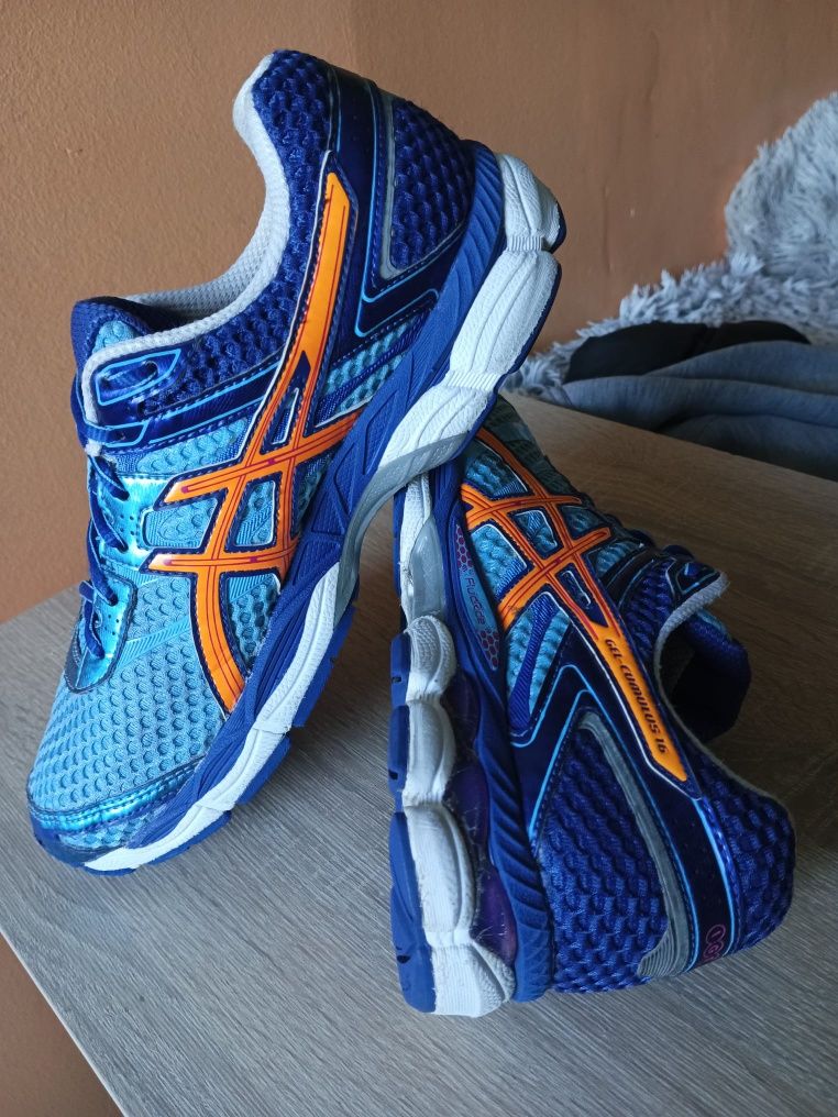 Asics cumulus 16 biegówki sportowe 40,5