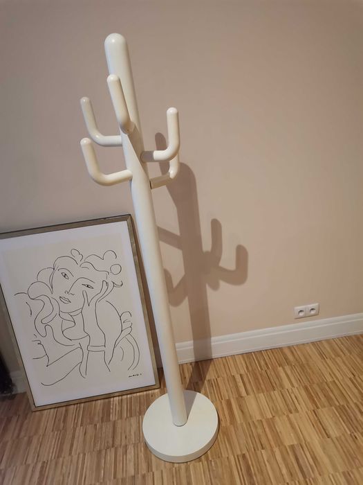 Biały matowy wieszak Cactus Kare Design