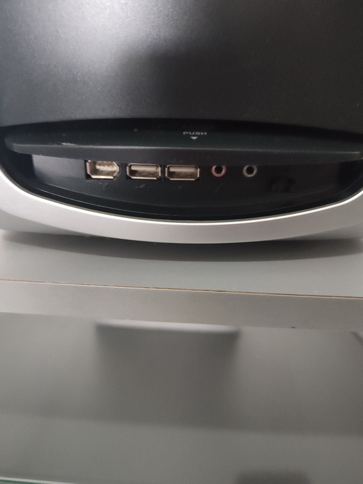 Computador sem monitor