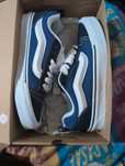Projekt komety! Vans Knu Skool Navy White R.	40