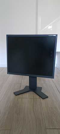 Monitor komputerowy LCD