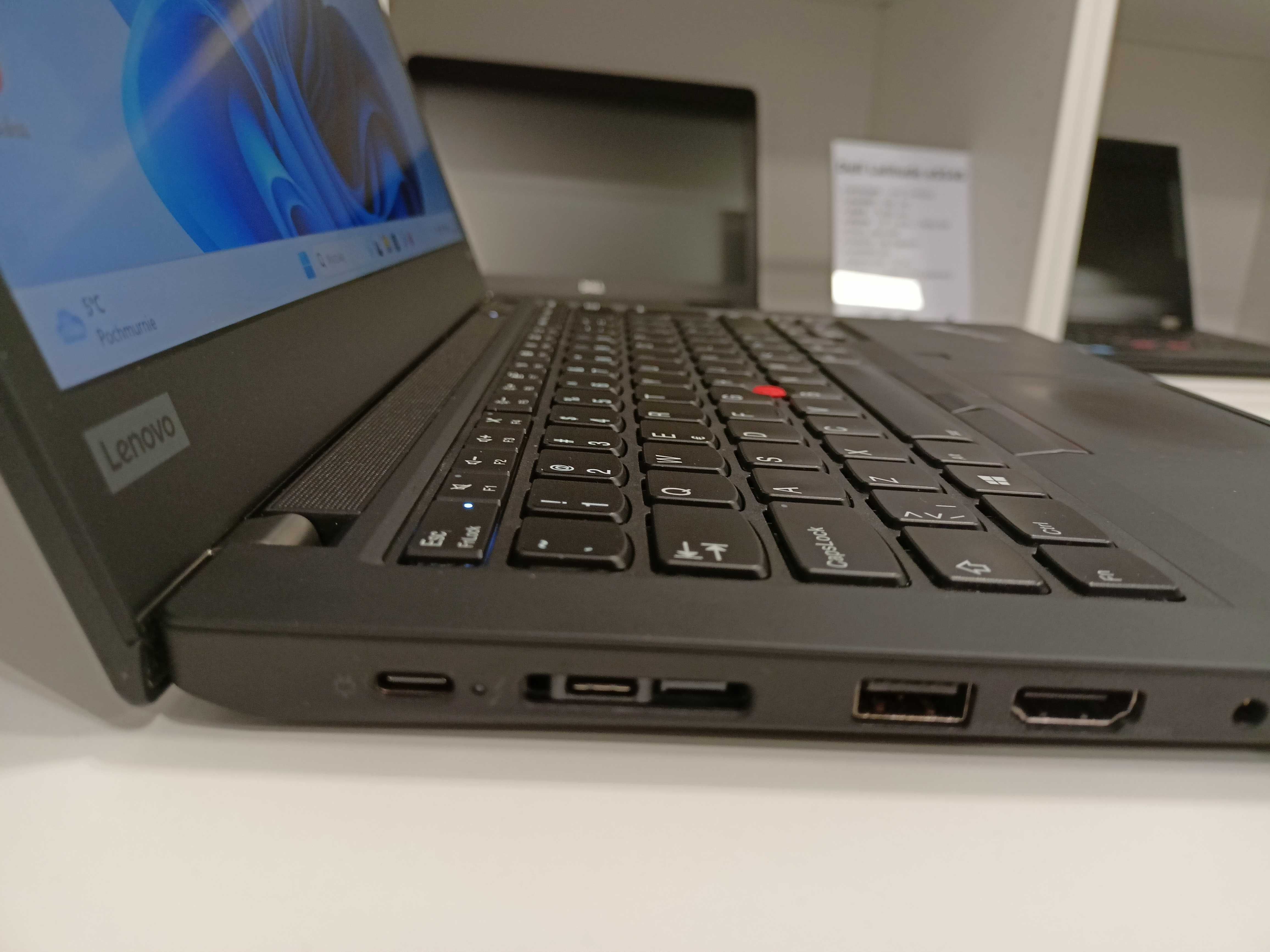 Lenovo ThinkPad T490 i5-8365u 24gb 512ssd usb-c HDMI Win11 FV23 RATY0%