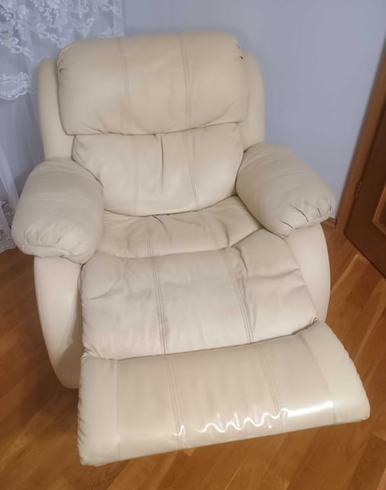 Шкіряне коісло реклайнер