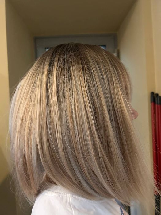 Peruka damska blond