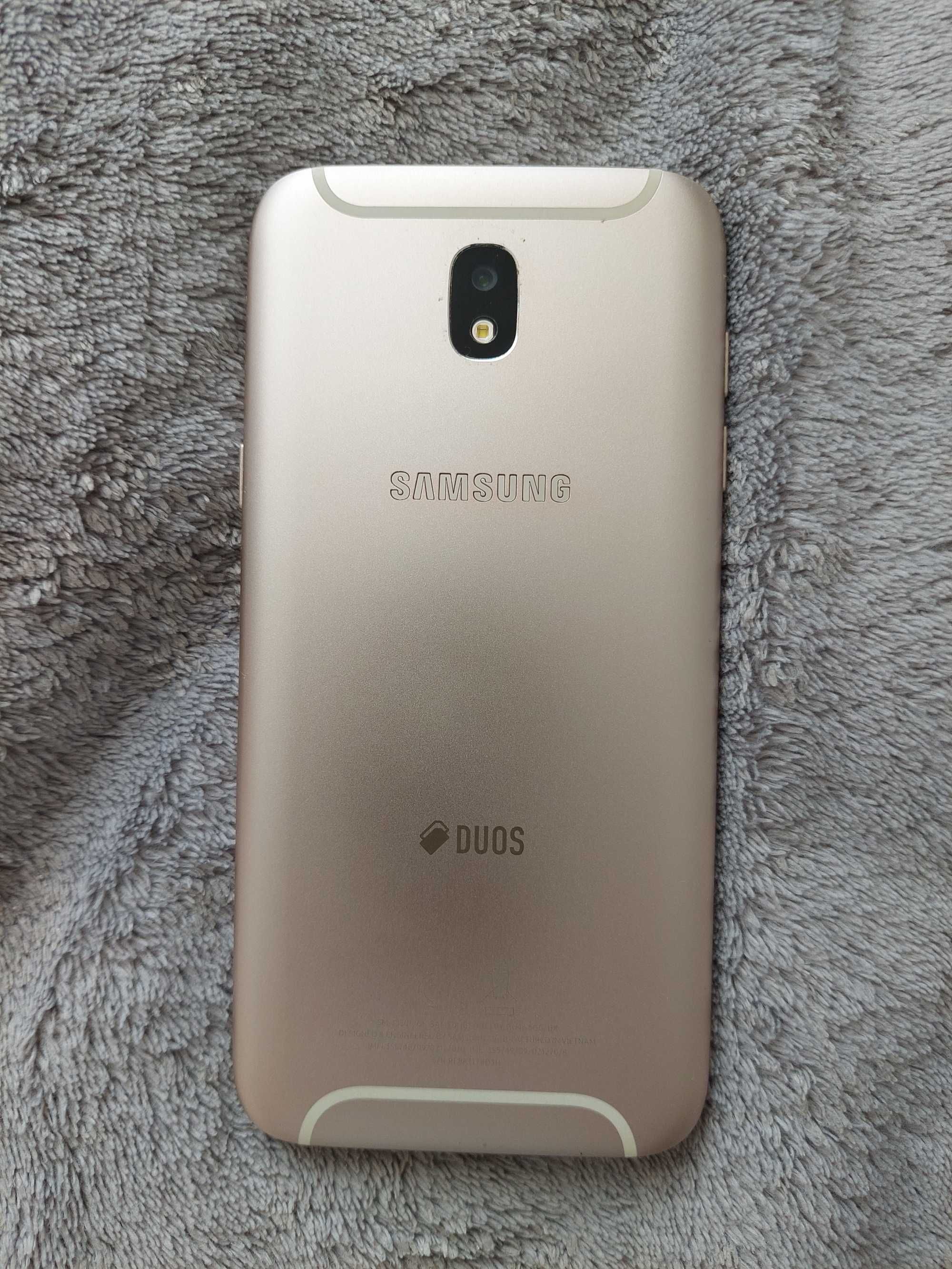 Samsung Galaxy J5, 2017 Złoty