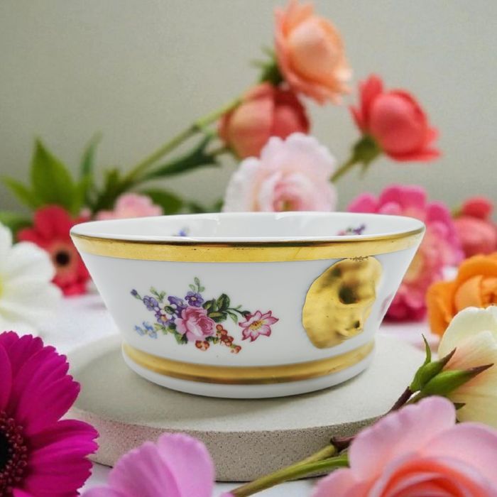 Porcelanowa misa BAUDOUR w stylu Versace z motywem kwiatowym