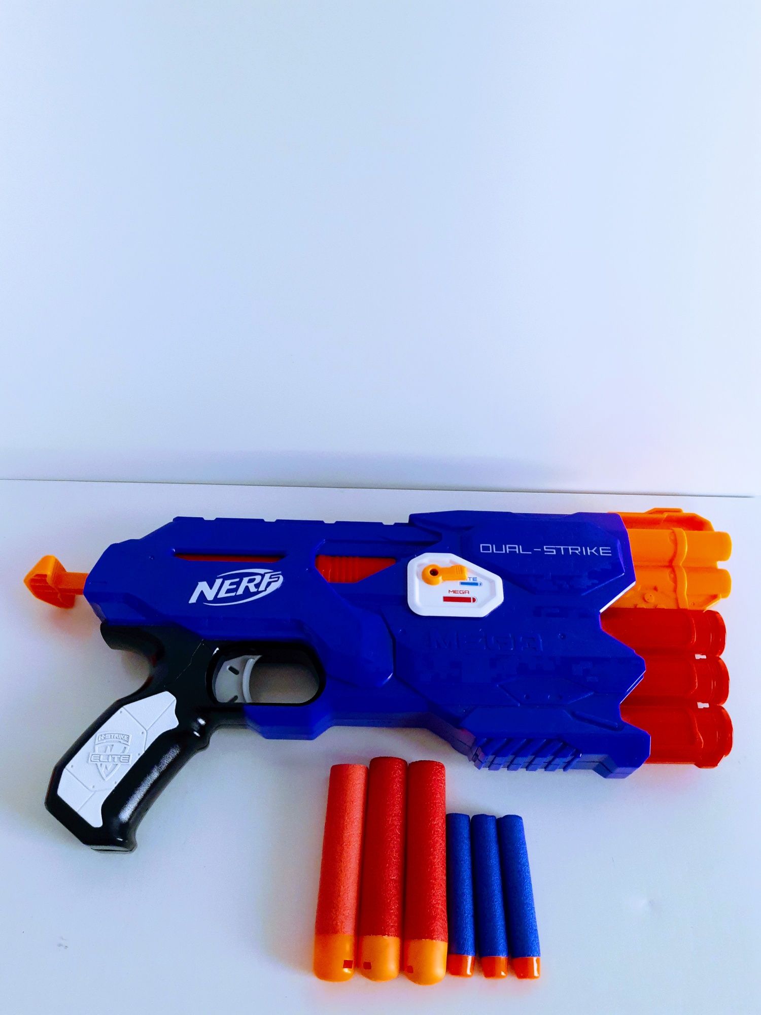 NERF Dual Strike pistolet Mega NERF duże i małe strzałki w komplecie