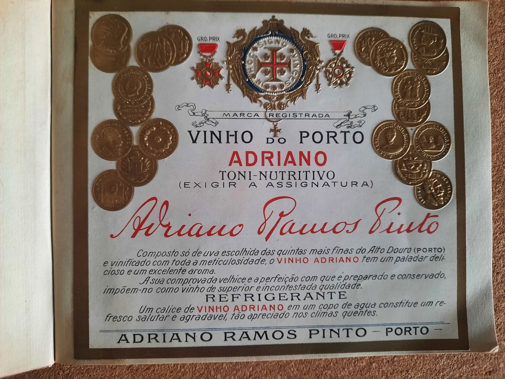 Catalogo de Rotulos originais Porto Ramos Pinto com 100 anos