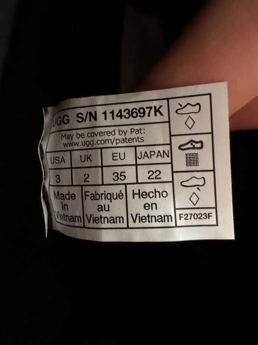 Взуття нове оригінал