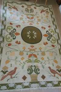 Carpete Arraiolos