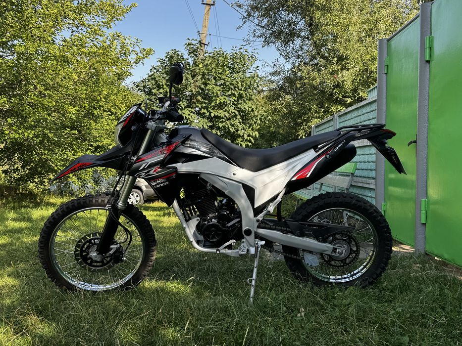 Продам мотоцикл Loncin sx2 lx250 gy-3