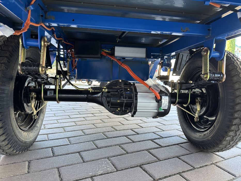 Електричний трицикл муравей Dozer model 2