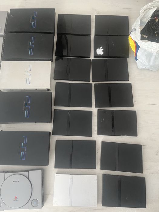 Konsole PlayStation 1 i 2
