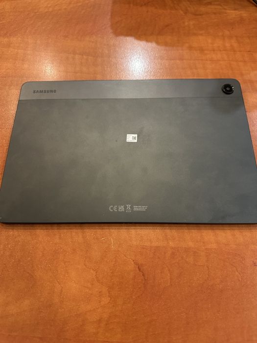 Samsung Galaxy Tab S6 Lite (SM-X210, 64 GB).