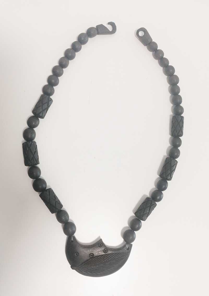 Conjunto Colar e Pulseira de Pau Preto