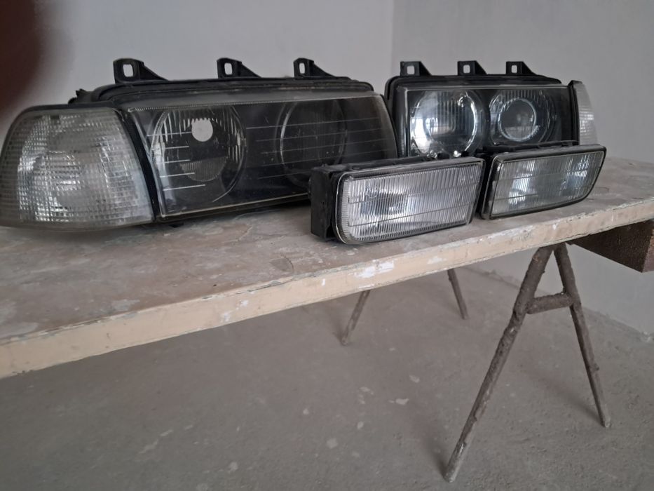 БМВ,BMW е36.Продам фари лінза,безлінза ZKW.ORUGINAL.