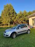 Suzuki SX4 .  4x4