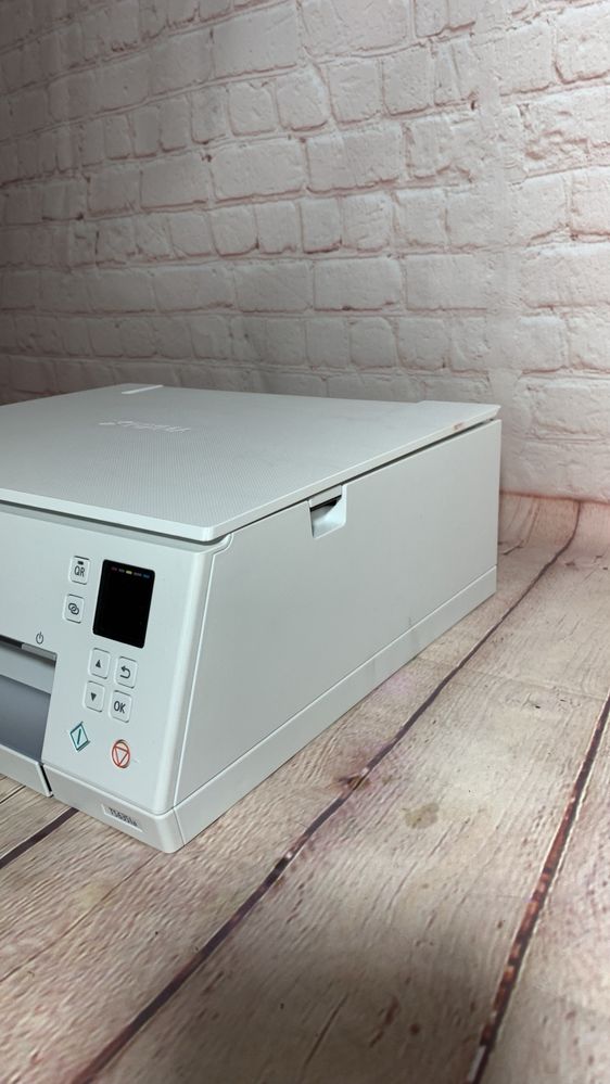Кольоровий струменевий принтер+сканер,копіювальний,фотопринтер-Canon