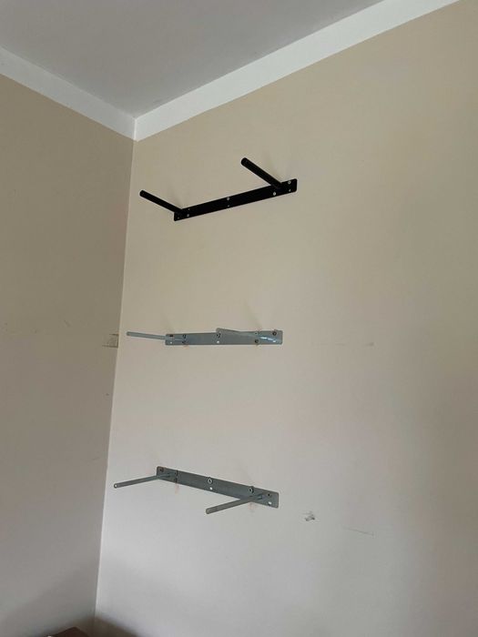 Półki na ścianę (8 sztuk) za darmo