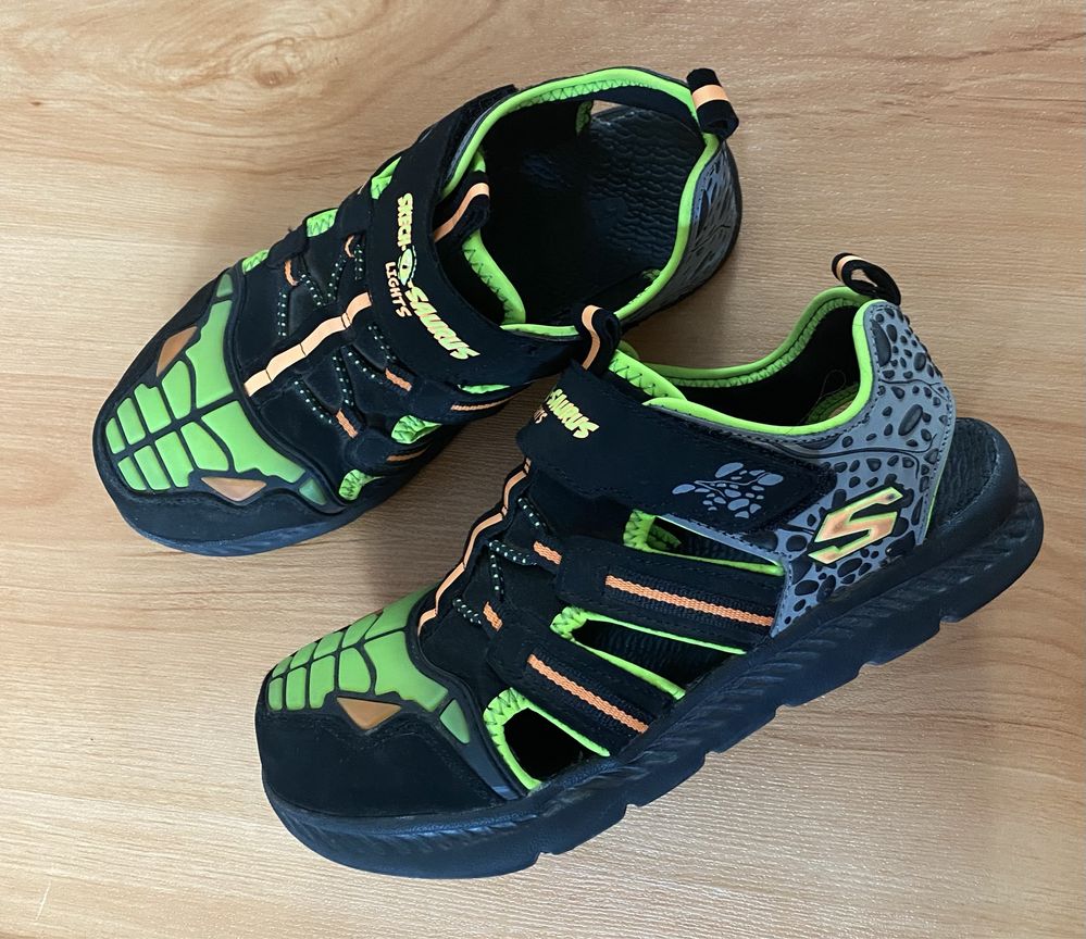 Skechers light сандалі на р.34(23 см)