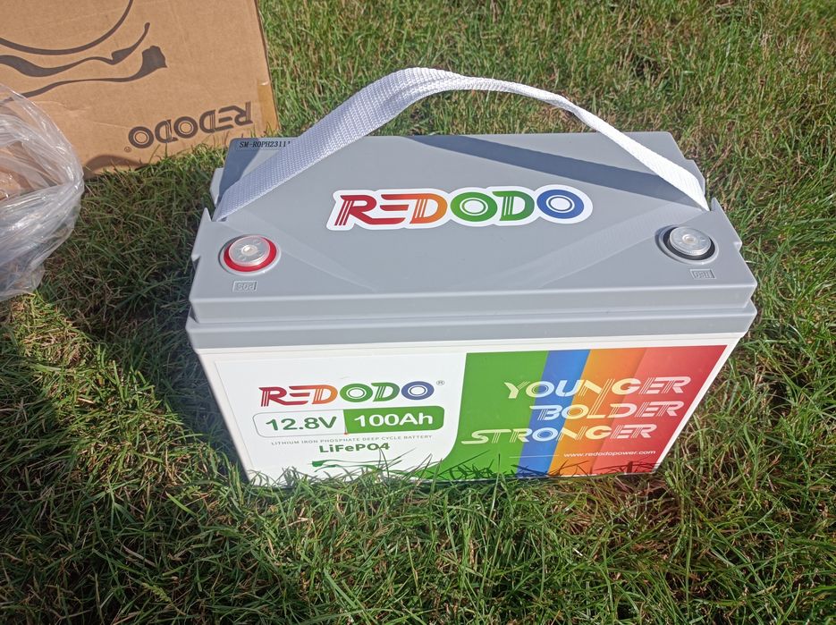 Redodo lithium battery 12v 100ah Lifepo4.
Bms 100a