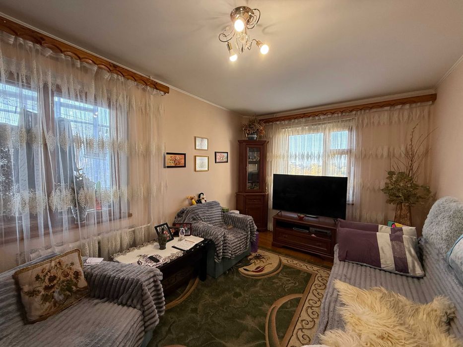 Продаж 2-к квартири в районі автовокзалу